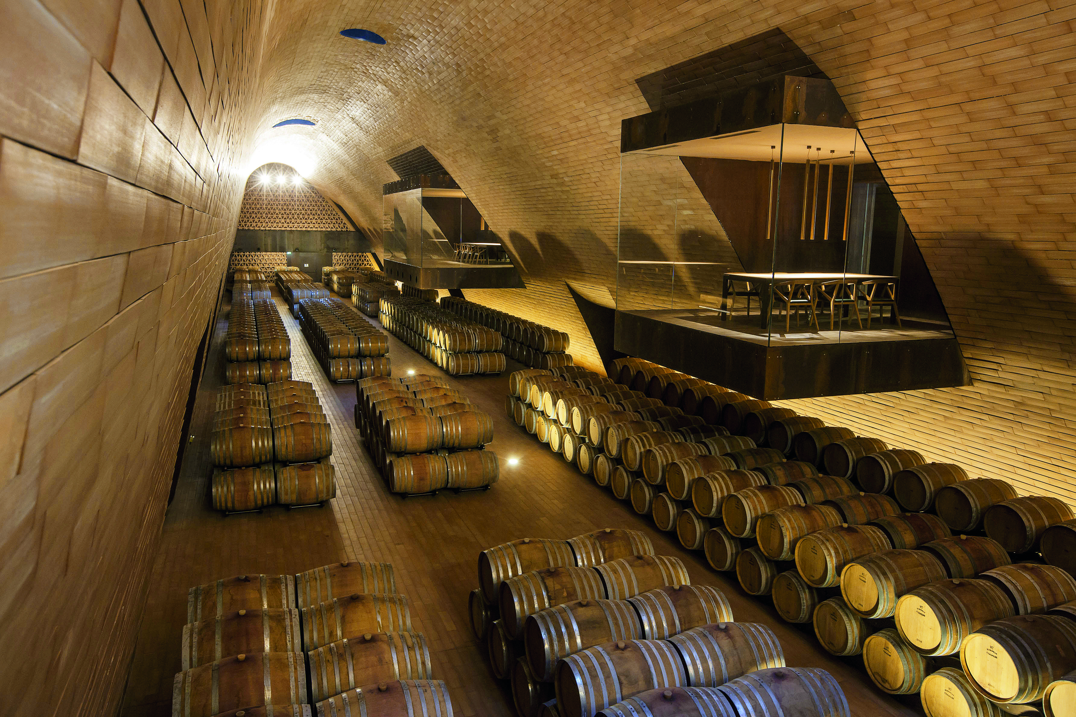 La nuova cantina Antinori a San Casciano Val di Pesa (Firenze)