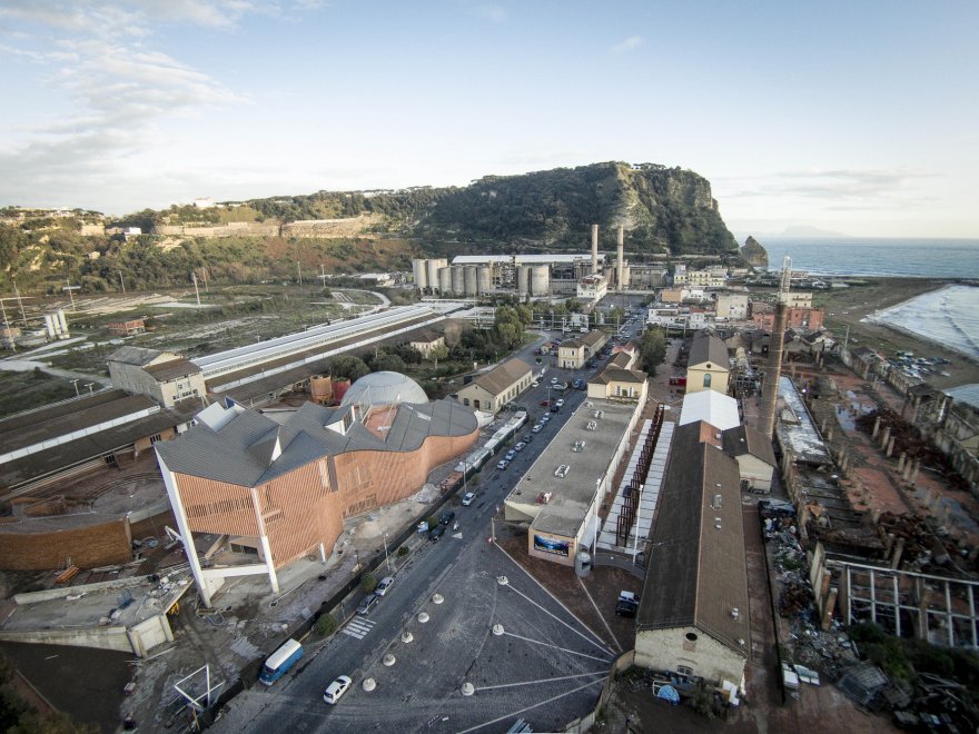 Napoli, Città della Scienza riparte da Corporea
