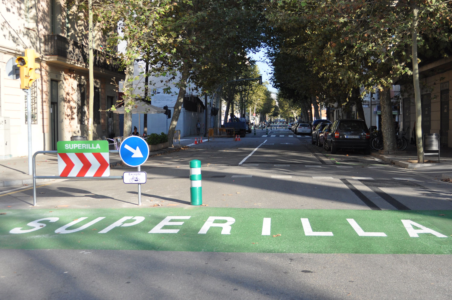 Barcellona, tutti pazzi per le “Superilles”