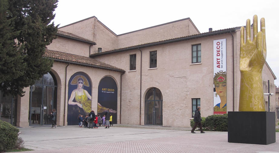 Forlì fa risplendere gli anni ruggenti dell’Art Decò