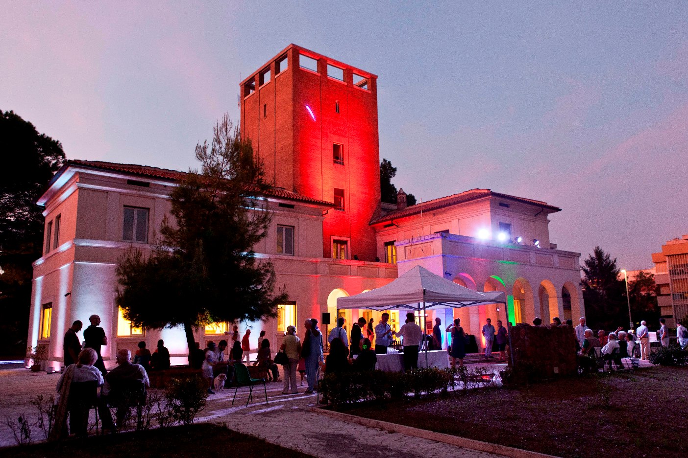 Roma, la rinascita di Villa Farinacci