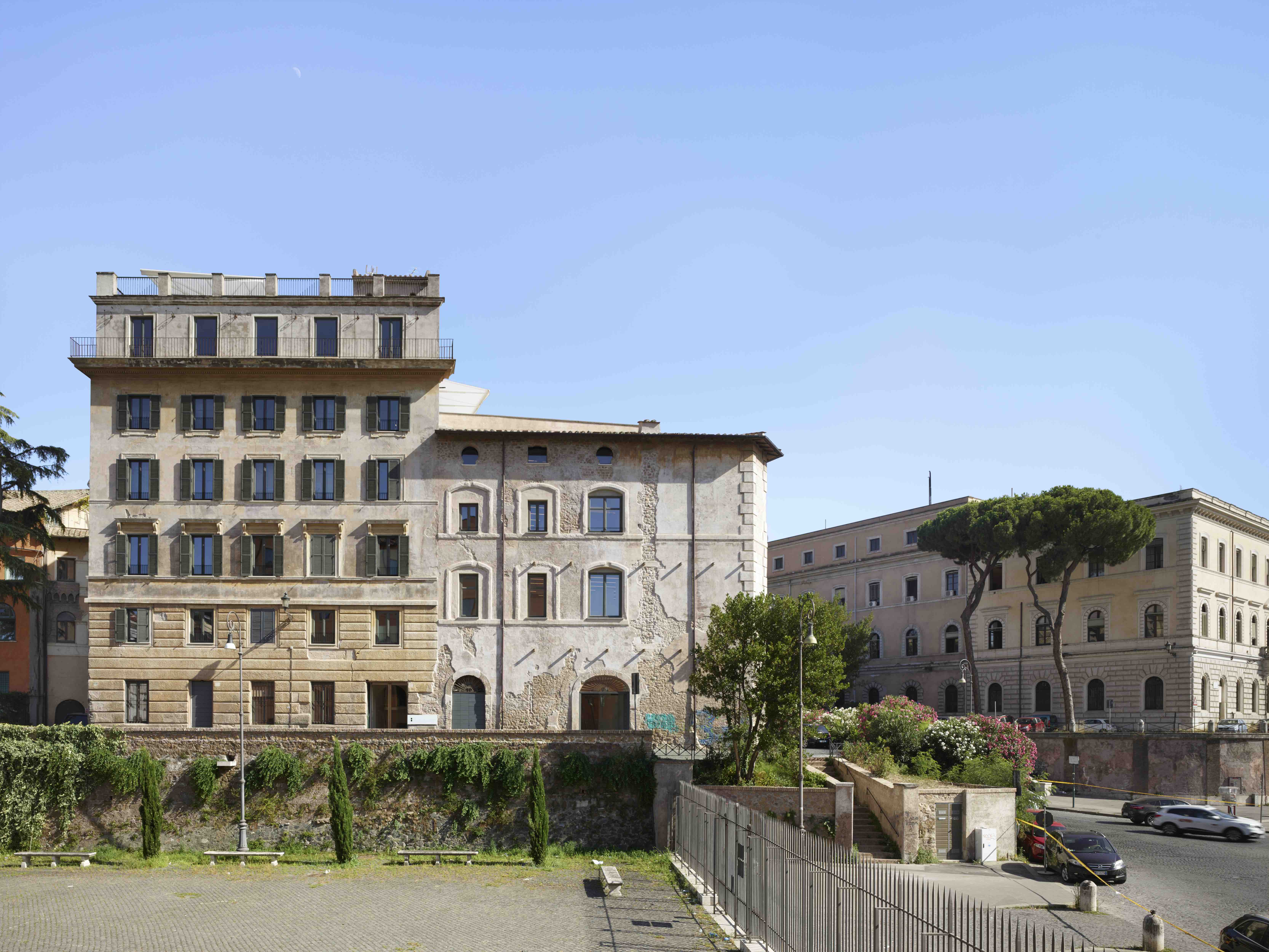Fendi + Nouvel a Roma = palazzo Rhinoceros