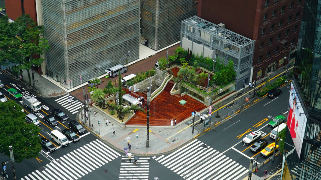 Tokyo: tra un edificio e l’altro, Sony s’inventa il parco urbano