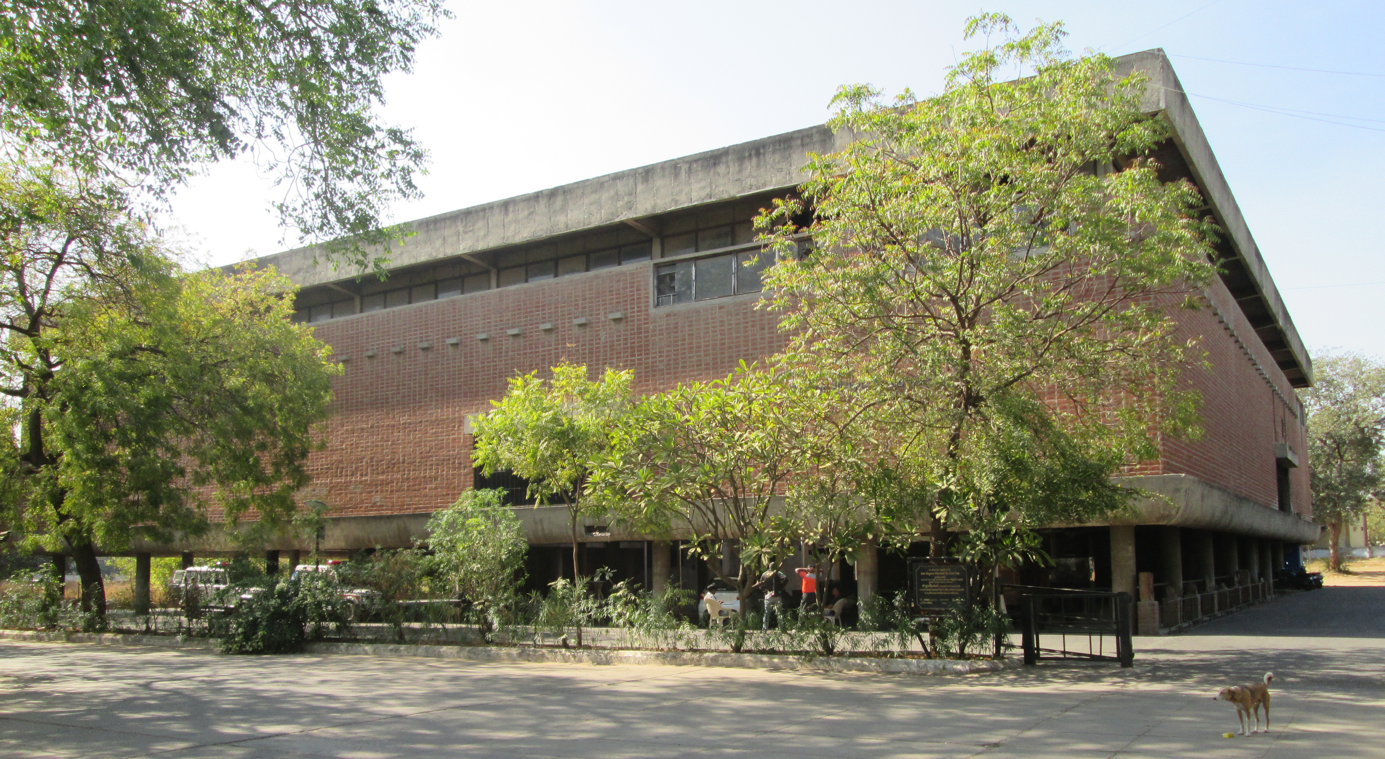 Ri_visitati. SOS per il museo di Le Corbusier ad Ahmedabad