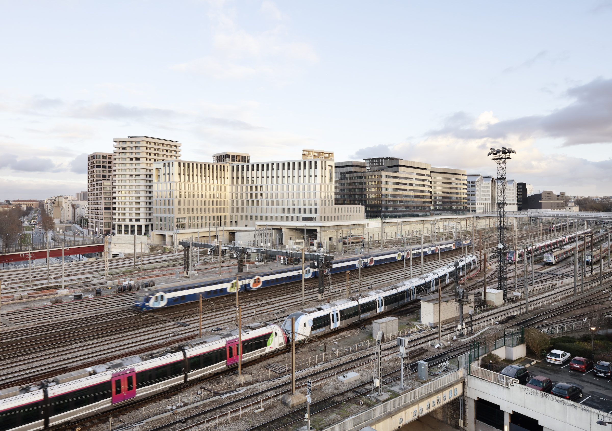 Clichy-Batignolles, la nuova Parigi a bordo ferrovia