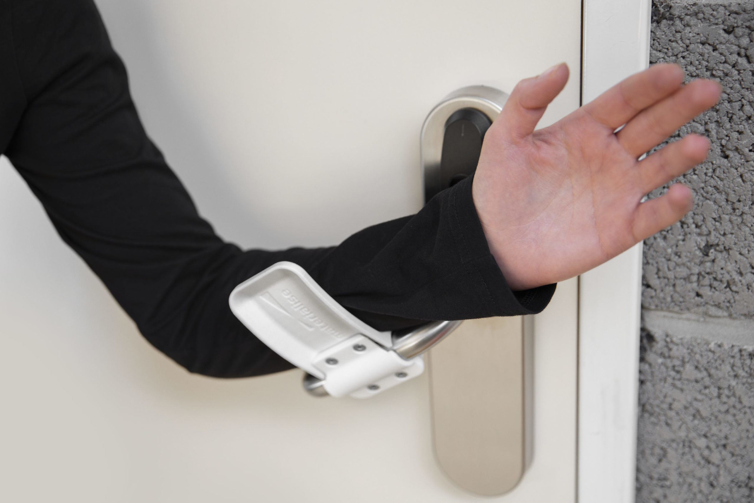 SOS design: Hands-Free 3D-Printed Door Openers
