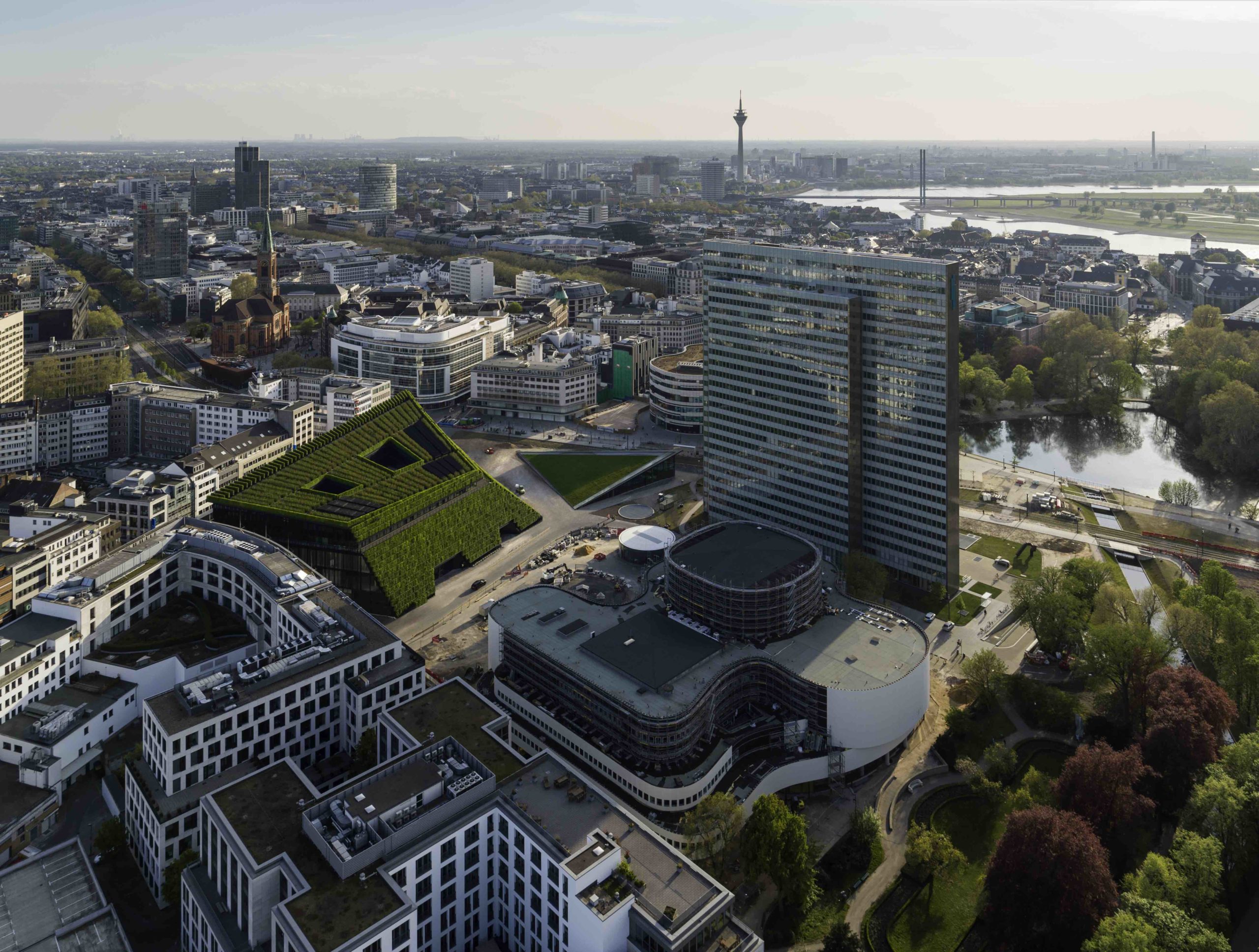 Koebogen 2 a Düsseldorf: verde da record