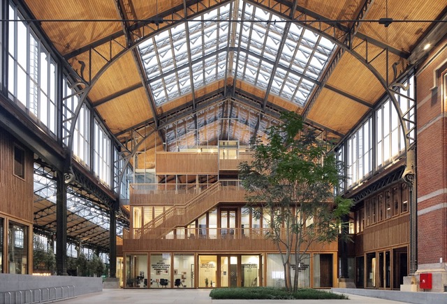 ‘A city where It never rains’: the new Gare maritime in Brussels
