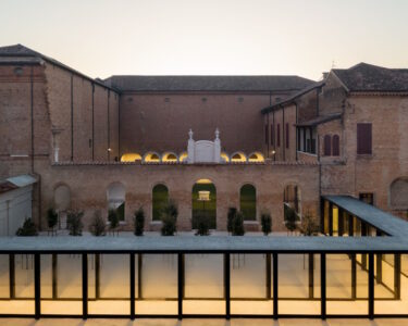 Palazzo dei Diamanti a Ferrara, elogio del palinsesto