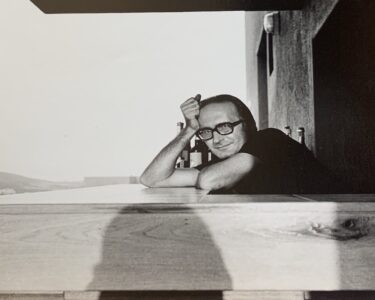 Alberto Ponis (1933-2024)