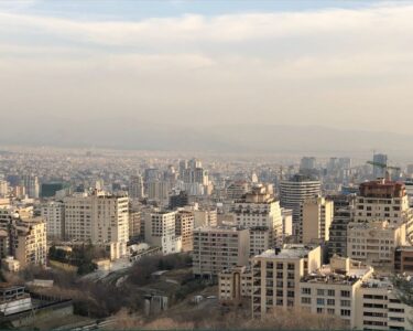 Tehran, distruzioni e contraddizioni