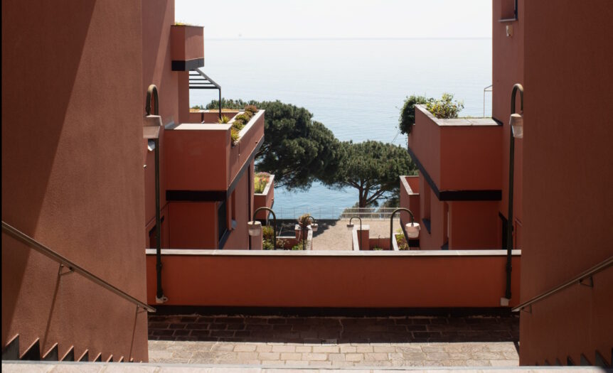 L’archiviaggio. Ponente ligure tra architettura, speculazione e lusso