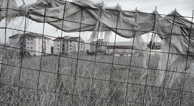 Fuori-luoghi. Storie e geografie del periferico/1