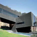 Casa per il carpentiere a Olot, 2007 (© Hisao Suzuki)