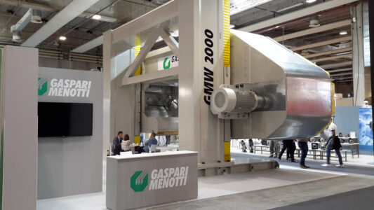 Lo stand Benetti Macchine