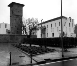 Spazi pubblici ed edifici residenziali in via Brisa