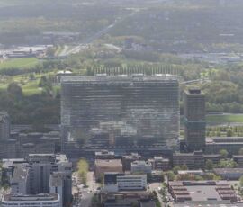 The European Patent Office in Rijswijk designed by Ateliers Jean Nouvel and Dam & Partners Architecten (Copyright: European Patent Office. Photo by Ossip van Duivenbode)