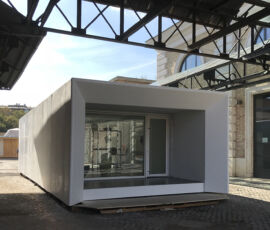 Domani. Vista esterna