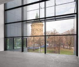 Mannheimer Kunsthalle, gmp, scorcio dall'interno verso la Wasserturm (© gmp)