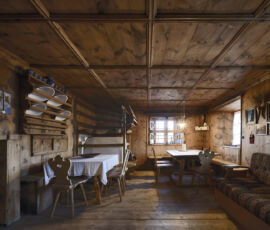 Architekt Pavol Mikolajcak, Felderhof (Villanders) interno originale