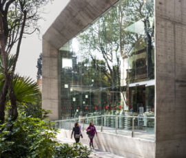 Il centro cultural Elena Garro, progettato nel 2013 da Fernanda Canales in collaborazione con lo studio Arquitectura 911sc (©Sandra Pereznieto)