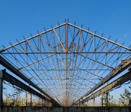 Area dell’ex stabilimento Tempini da via Giulio Quinto Stefana (© Ilario Piatti - www.ilariopiatti.co)
