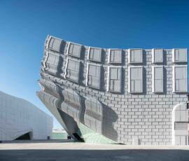 MVRDV, The Imprint, Seoul, 2018 (@Ossip van Duivenbode)