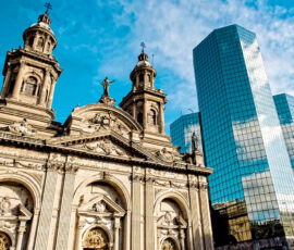 Metropolitan Cathedral, Plaza de Armas