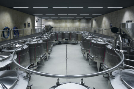 David Maria Stuflesser, nuova cantina di fermentazione Elena Walch a Termeno (Bolzano), vincitore sezione £edifici del lavoro" - foto René Riller