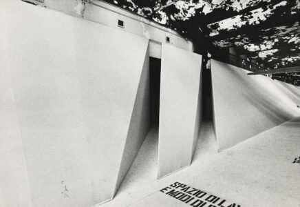Costantino Dardi, “Il progetto di architettura”, Triennale di Milano, veduta dell’allestimento (1979)