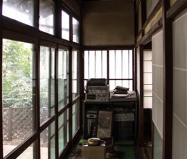 Spazi residenziali dell'abbandono, Tokyo (© G. Greco, E. Spadea)