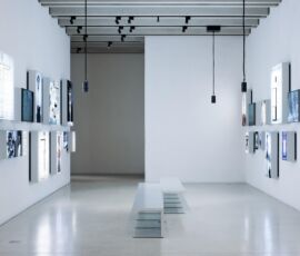 Vista dello spazio espositivo "Der neue Mensch“, (Foto di Andrew Alberts © heike hanada laboratory of art and architecture 2019)