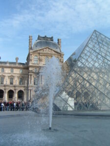 Pei, Cobb, Freed & Partners, Grand Louvre a Parigi (1983-93)