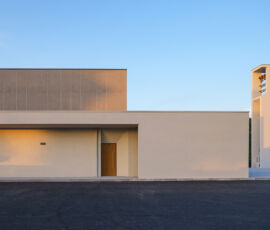 Nuovo complesso parrocchiale Resurrezione di nostro Signore Varignano, Viareggio (Photo by Andrea Avezzù, courtesy of TAMassociati)
