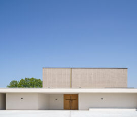 Nuovo complesso parrocchiale Resurrezione di nostro Signore Varignano, Viareggio (Photo by Andrea Avezzù, courtesy of TAMassociati)