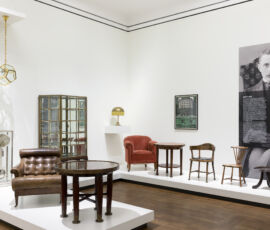 Oggetti d'arredo esposti in "Vienna attorno al 1900. La nascita del Modernismo", Leopold Museum, ©Lisa Rastl