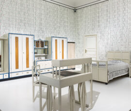 Camera da letto progettata nel 1902 da J. Hoffmann per la figlia dell'industriale Max Biach, Leopold Museum, ©Lisa Rastl