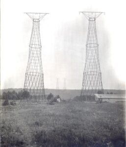 Vladimir Shukhov, tralicci di supporto per le linee dell'energia elettrica (1929 - Archivio RAS)