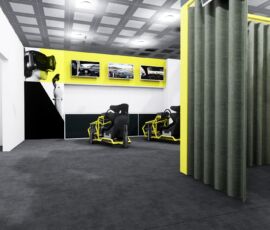 I simulatori di guida della sala giochi di realtà virtuale Vrums, Bologna