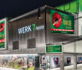 Il Werk 7 trasformato in teatro e spazio per congressi dallo studio N-O-V (©Werksviertel-Mitte 2020)