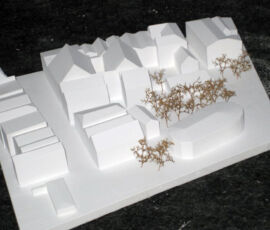 Il plastico di studio del quartiere dove sorgeva la casa natale di Hitler e il nuovo progetto di trasformazione (©Marte.Marte/ZTKammer)