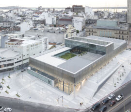 Il complesso "CAF Region Sur" progettato da LAPS Arquitectos (foto di Javier Agustín Rojas)