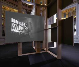 Veduta della sala Chini a Le muse inquiete. La Biennale di fronte alla storia, Padiglione Centrale, Giardini della Biennale, 2020