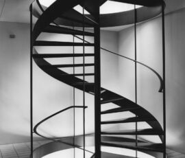 Kaija + Heikki Siren, scala nel complesso residenziale Otsonpesä a Tapiola, 1959 (foto: Otso Pietinen / Siren Architects)