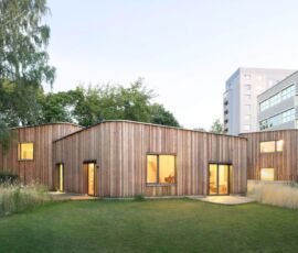 © Gregor Schmidt, Padiglione per il doposcuola, Berlino, Mono Architekten, 2019