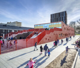 © Theijs Wolzak: Scuola Zeven Zeeen, Banne Buiksloot (Amsterdam), 2017
