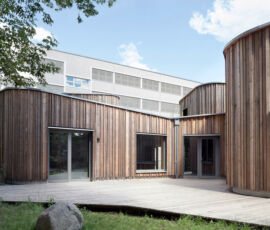 © Gregor Schmidt, Padiglione per il doposcuola, Berlino, Mono Architekten, 2019