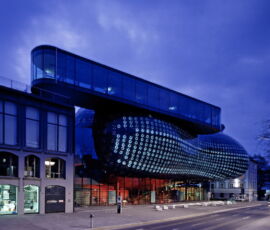 Peter Cook e Colin Fournier, Kunsthaus (2003)