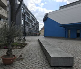Progetto Rehwaldt, parte posteriore o seconda piazza vista dall'edificio FRIZZ23 (© Francesca Petretto)