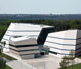 La nuova biblioteca dell’università di Vilnius, progettata dallo studio Paleko